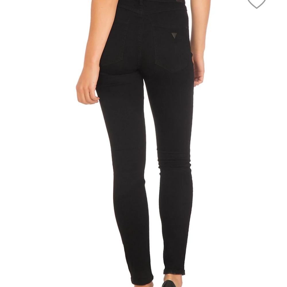 GUESS Jeans